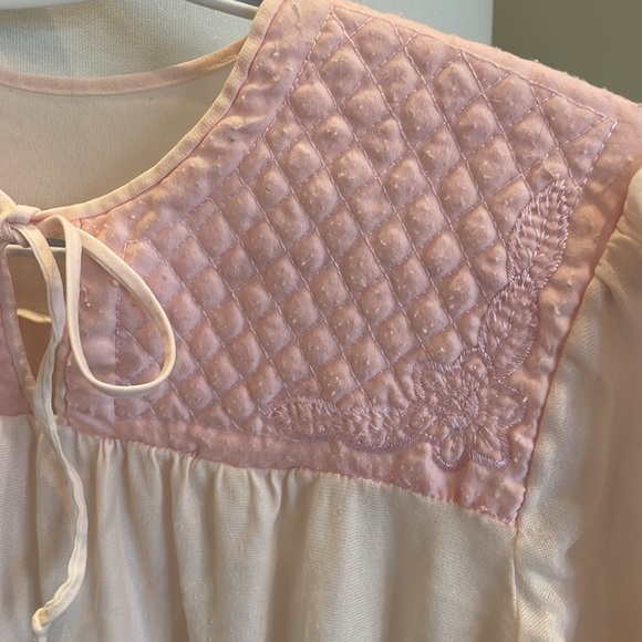 Slumber Suzy Vintage Nightgown - Picture 3 of 6